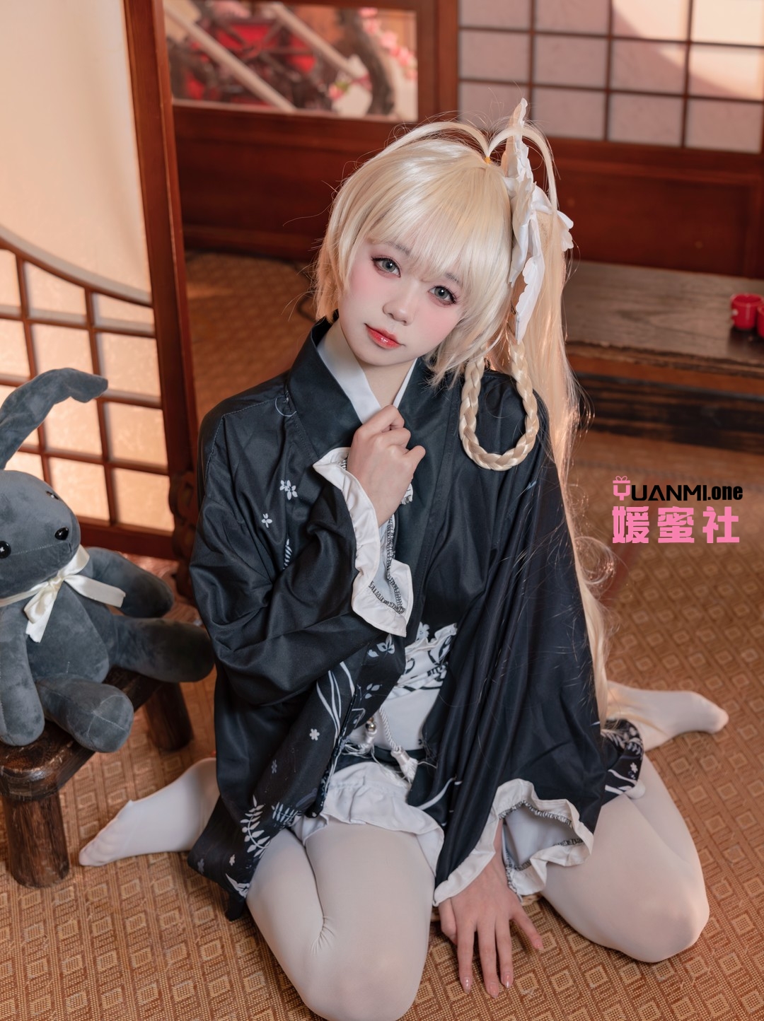 咬一口兔娘ovo/Yiko湿润兔COS艺术写真图集合集打包下载+持续更新-媛蜜社