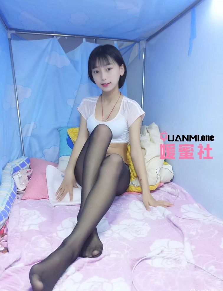 美妆博主蓓蓓写真套图作品合集蓓蓓宿舍私房写真系列合集打包下载-媛蜜社